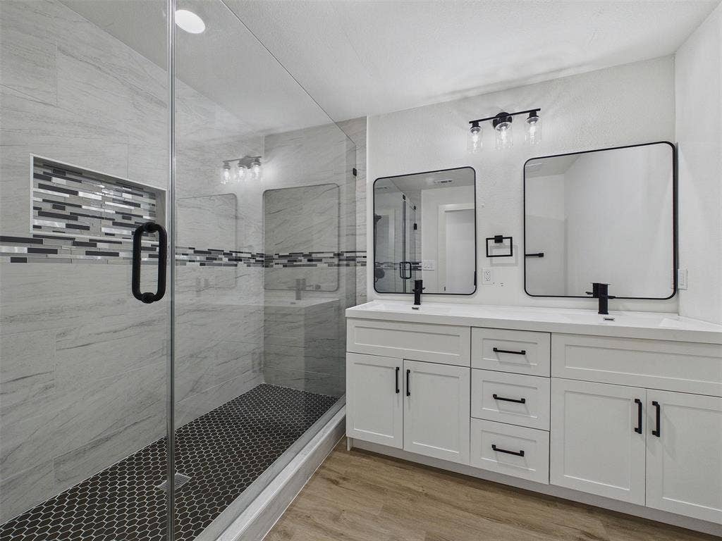 1026 Cedar Hill Avenue, Dallas, TX 75208 1026 Cedar Hill Avenue, Dallas, TX 75208