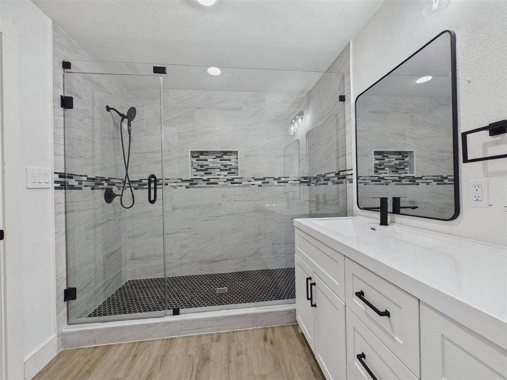 1026 Cedar Hill Avenue, Dallas, TX 75208 1026 Cedar Hill Avenue, Dallas, TX 75208