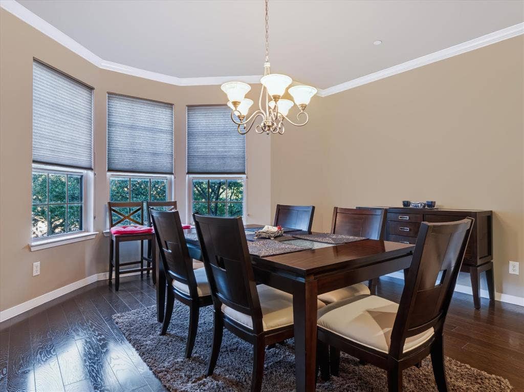 3894 Everwood Lane, Addison, TX 75001