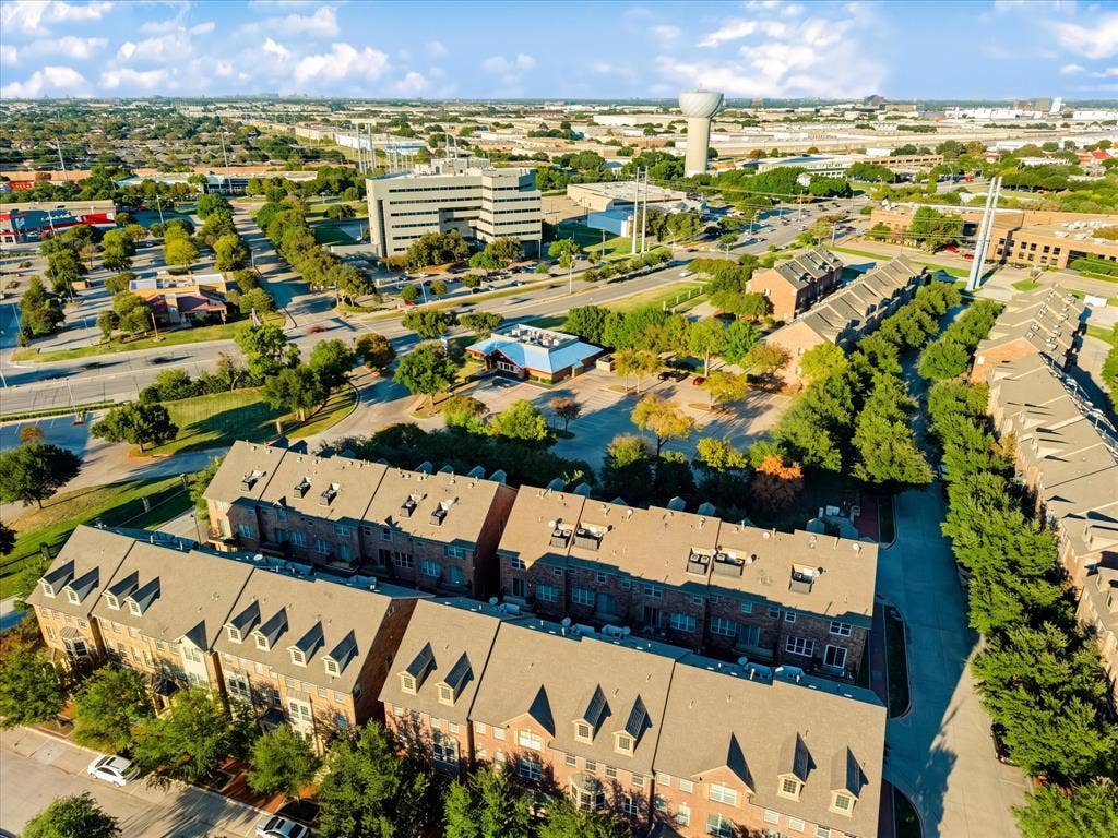 3894 Everwood Lane, Addison, TX 75001