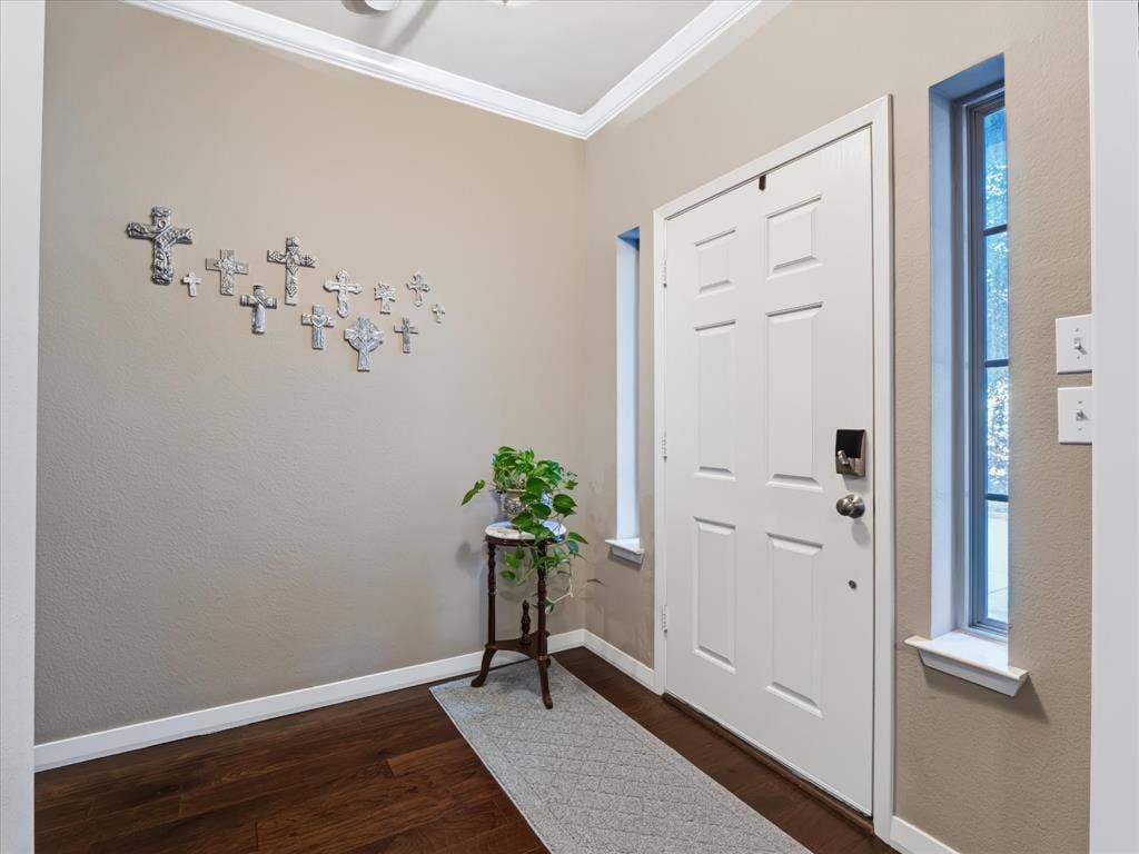 3894 Everwood Lane, Addison, TX 75001