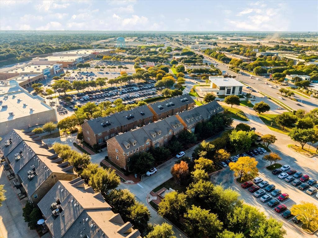 3894 Everwood Lane, Addison, TX 75001