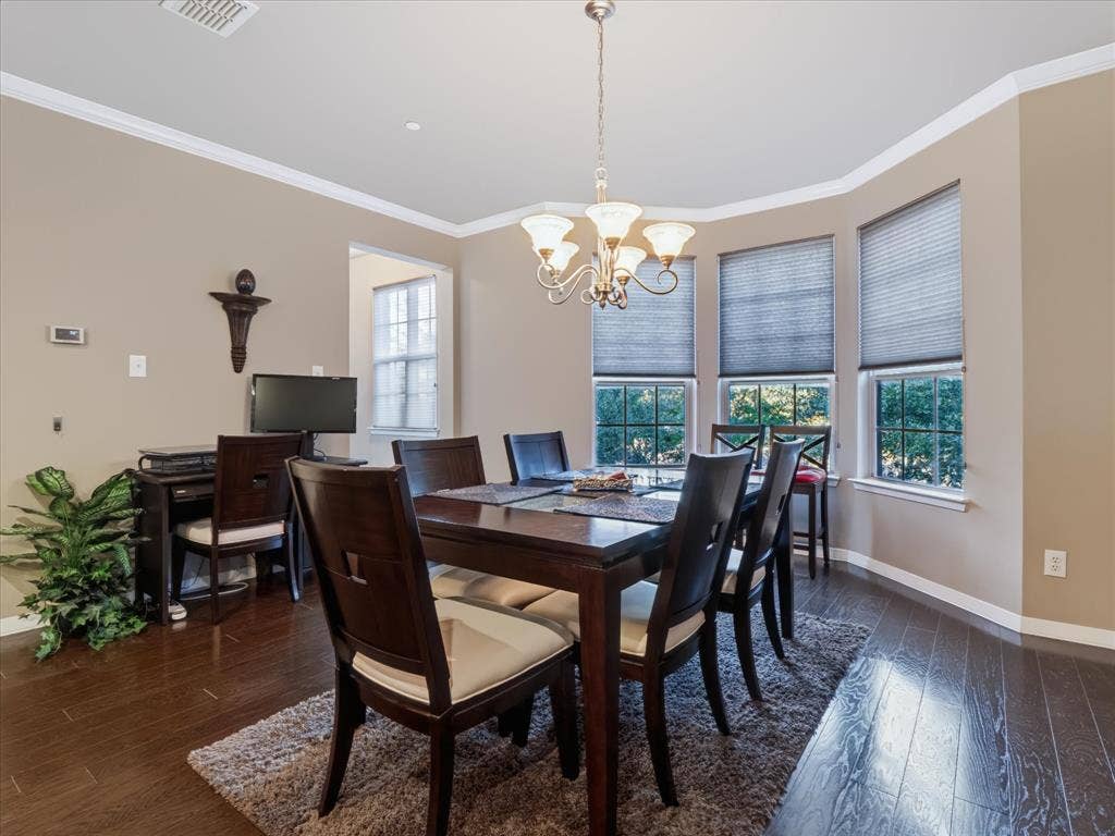 3894 Everwood Lane, Addison, TX 75001