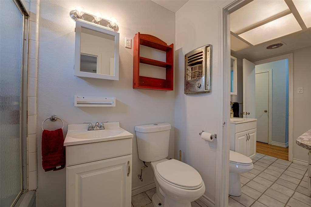 2530 Lakewood Drive, Garland, TX 75042 2530 Lakewood Drive, Garland, TX 75042