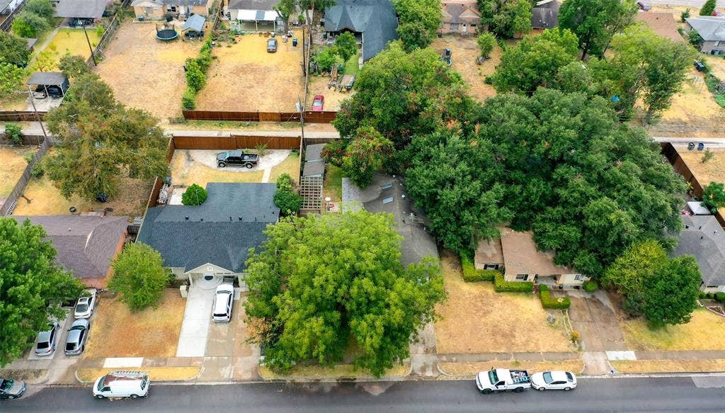 2530 Lakewood Drive, Garland, TX 75042 2530 Lakewood Drive, Garland, TX 75042