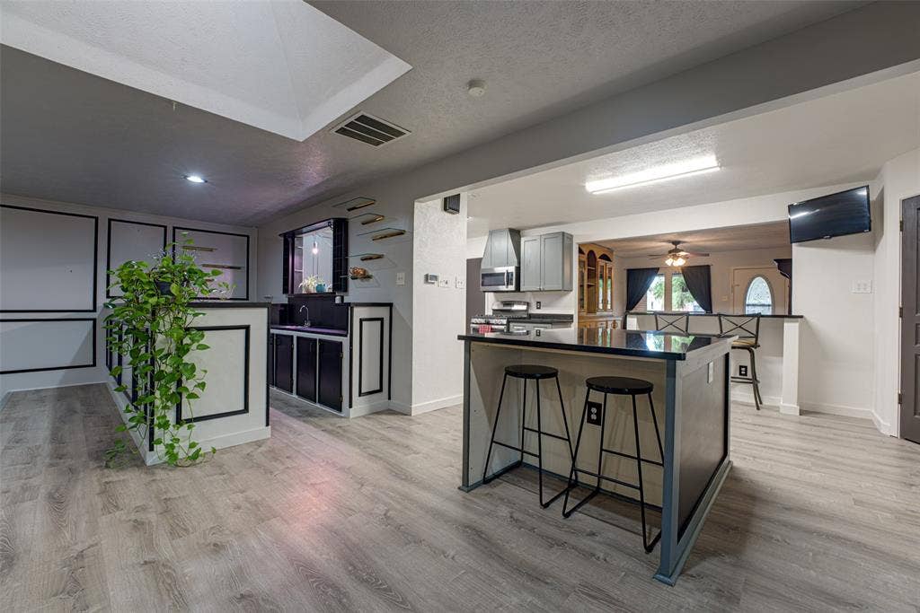 2530 Lakewood Drive, Garland, TX 75042 2530 Lakewood Drive, Garland, TX 75042