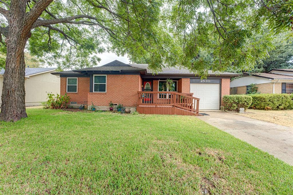 2530 Lakewood Drive, Garland, TX 75042 2530 Lakewood Drive, Garland, TX 75042