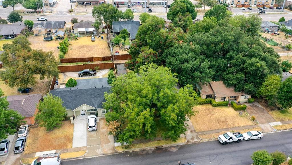 2530 Lakewood Drive, Garland, TX 75042 2530 Lakewood Drive, Garland, TX 75042