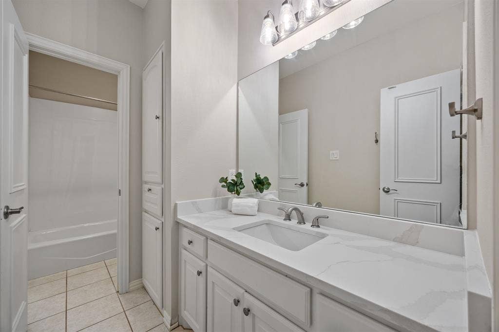 2304 Fairway Circle, Heath, TX 75032 2304 Fairway Circle, Heath, TX 75032