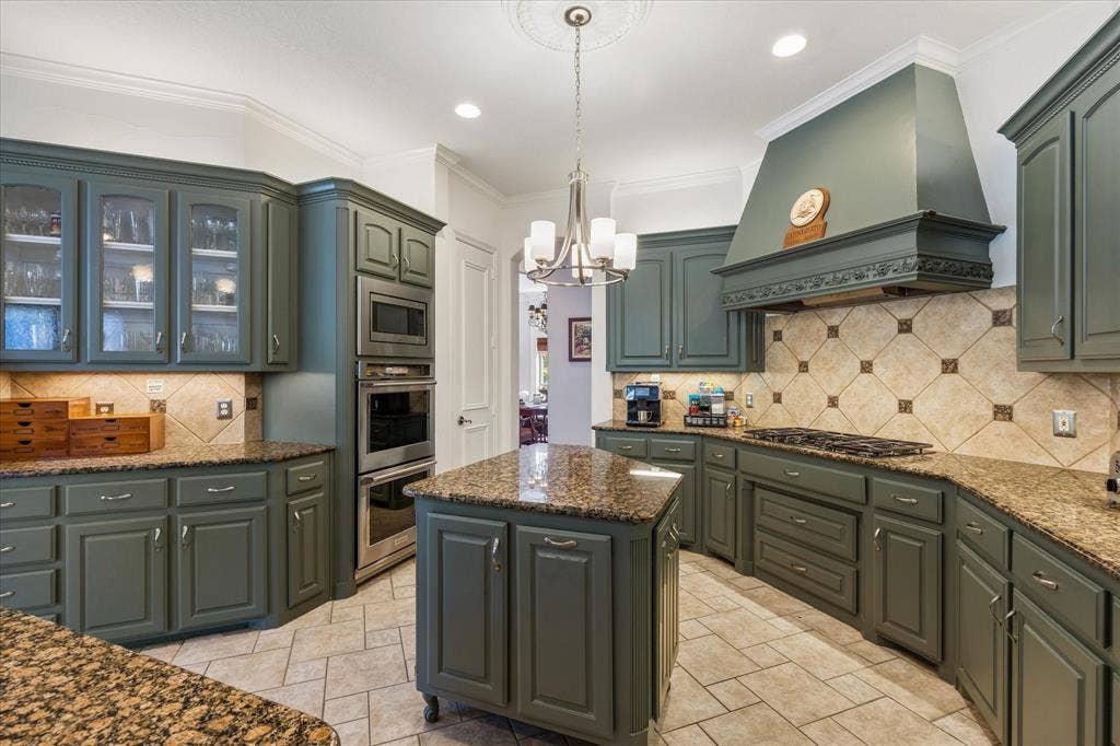 1417 Kaitlyn Lane, Keller, TX 76248 1417 Kaitlyn Lane, Keller, TX 76248