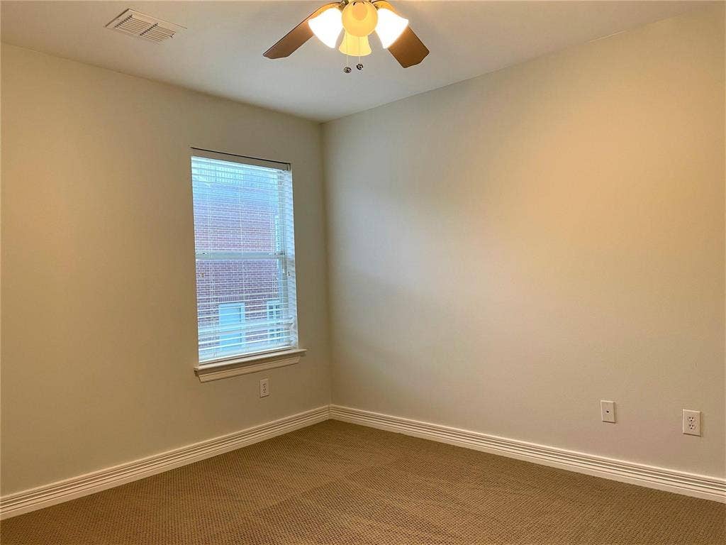 2480 Worthington Street, Dallas, TX 75204 2480 Worthington Street, Dallas, TX 75204
