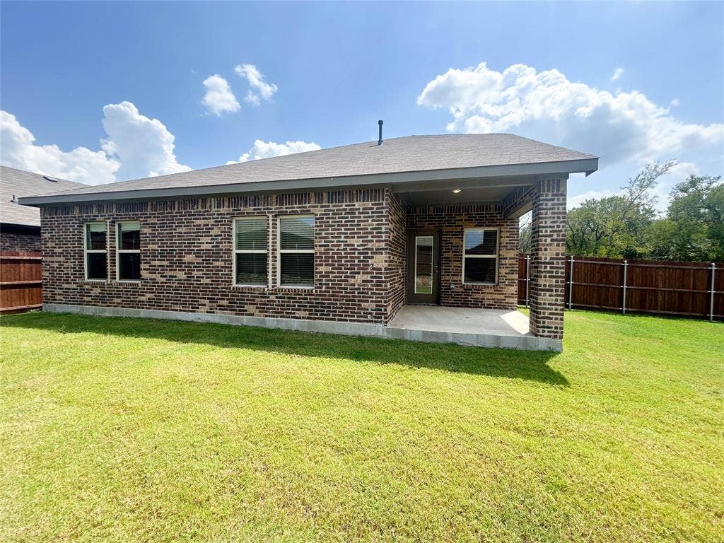 935 Keystone Court, Ferris, TX 75125 935 Keystone Court, Ferris, TX 75125