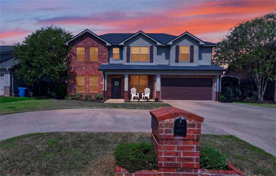 Property photo for 1907 Silver Cove, Whitehouse, TX
