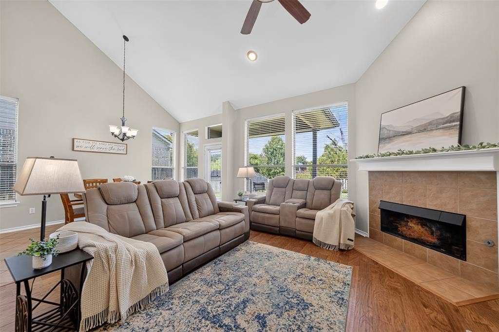 1907 Silver Cove, Whitehouse, TX 75791 1907 Silver Cove, Whitehouse, TX 75791