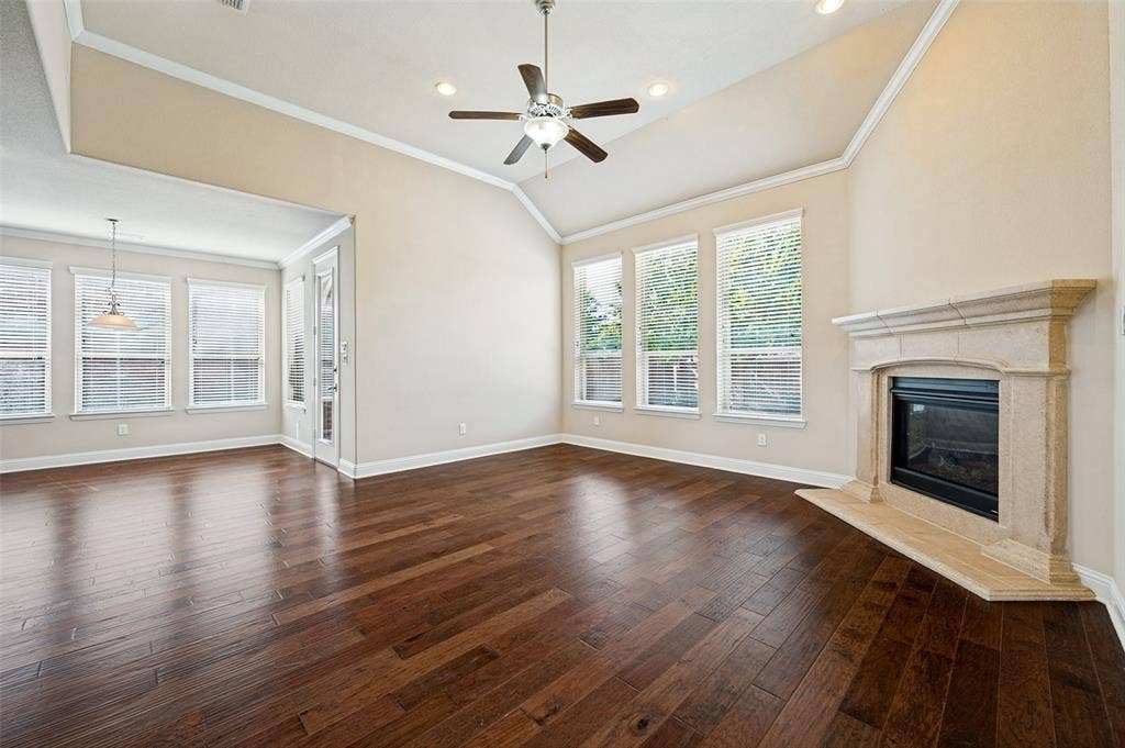 10365 Perkins Lane, Frisco, TX 75035 10365 Perkins Lane, Frisco, TX 75035