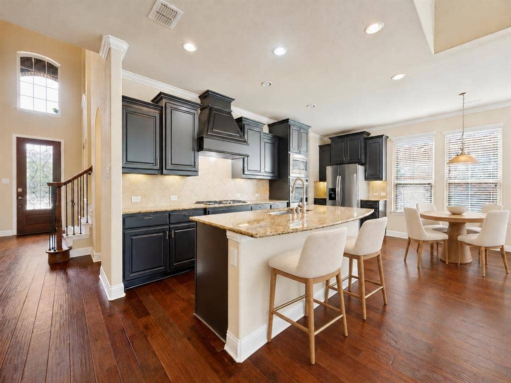 10365 Perkins Lane, Frisco, TX 75035 10365 Perkins Lane, Frisco, TX 75035