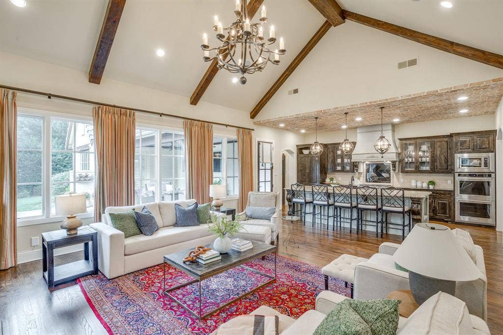4525 Marbella Circle, Fort Worth, TX 76126