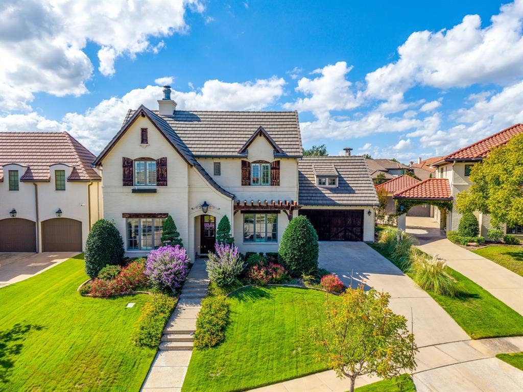 4525 Marbella Circle, Fort Worth, TX 76126