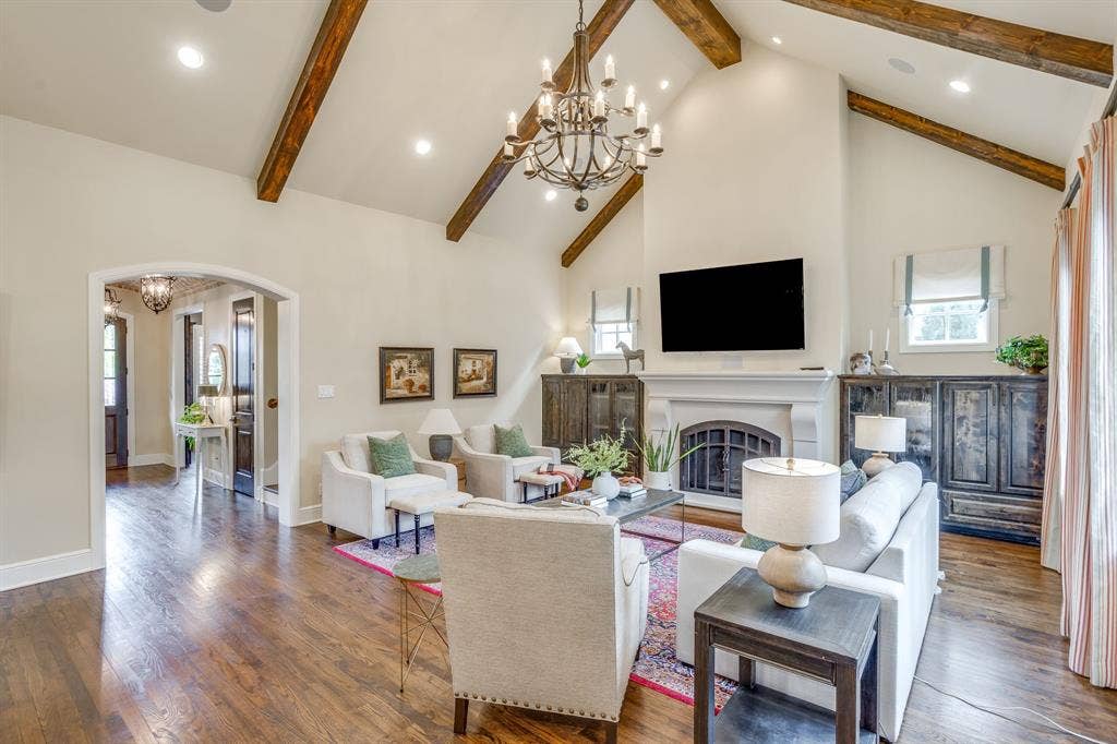 4525 Marbella Circle, Fort Worth, TX 76126