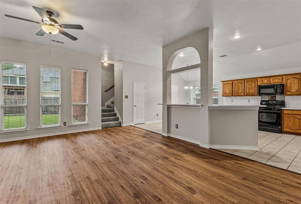 7413 Providence Drive, Rowlett, TX 75089 7413 Providence Drive, Rowlett, TX 75089