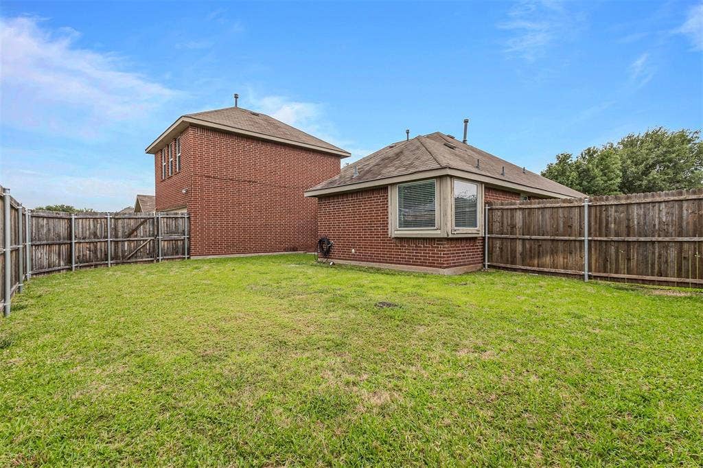 7413 Providence Drive, Rowlett, TX 75089 7413 Providence Drive, Rowlett, TX 75089