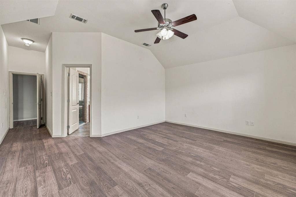 914 Winding Road, Granbury, TX 76049 914 Winding Road, Granbury, TX 76049