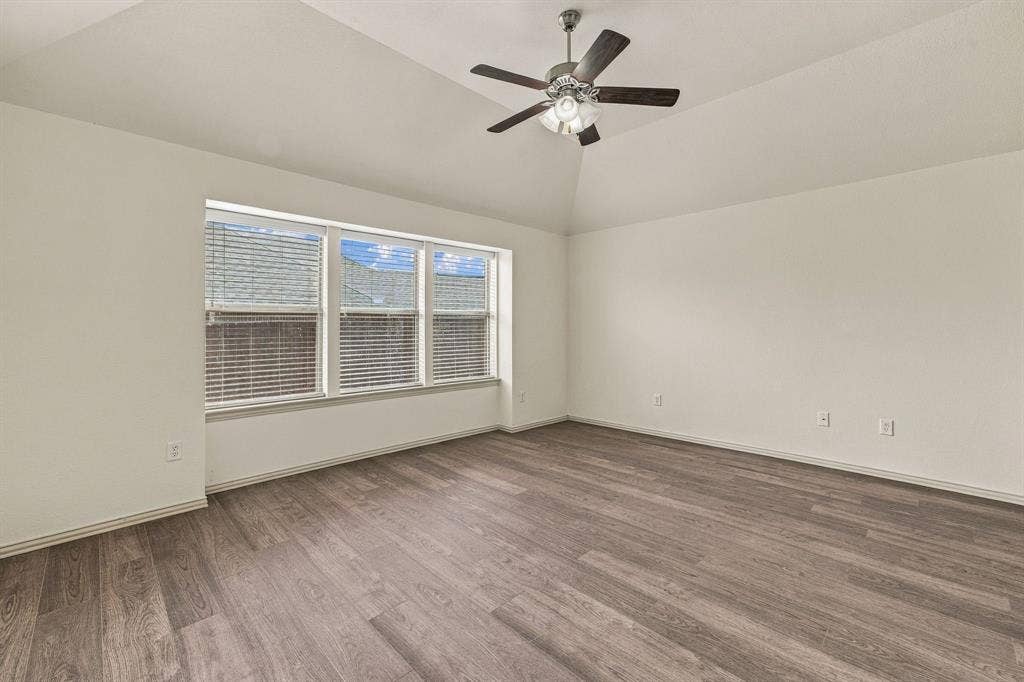 914 Winding Road, Granbury, TX 76049 914 Winding Road, Granbury, TX 76049