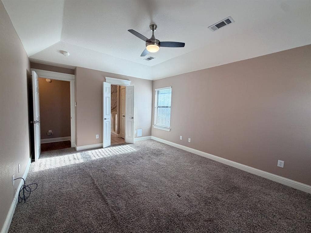 163 Highland Drive, Ennis, TX 75119 163 Highland Drive, Ennis, TX 75119