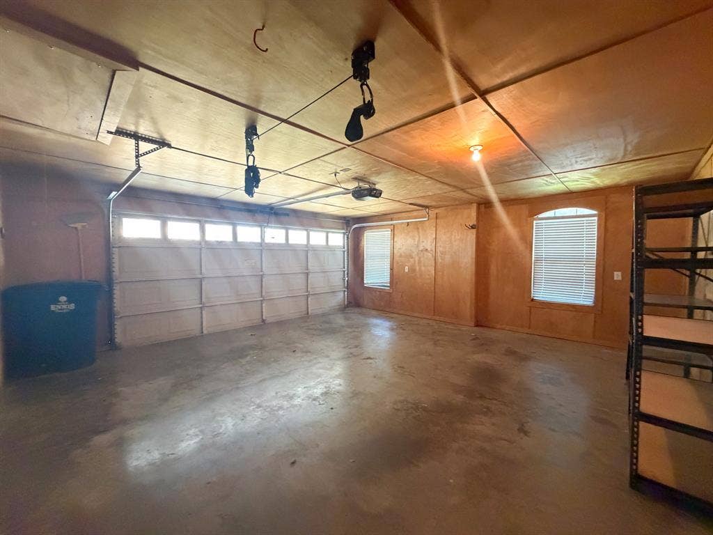 163 Highland Drive, Ennis, TX 75119 163 Highland Drive, Ennis, TX 75119