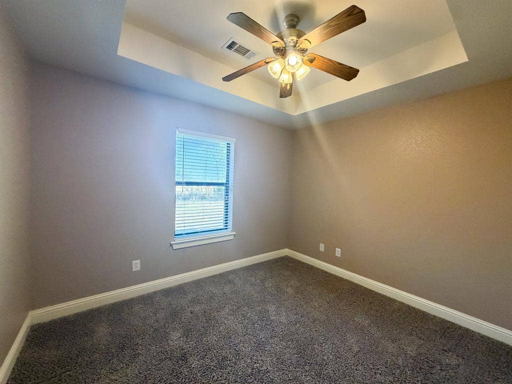 163 Highland Drive, Ennis, TX 75119 163 Highland Drive, Ennis, TX 75119