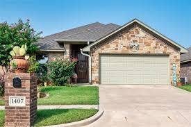 Property photo for 1407 Lauren Lane, Granbury, TX