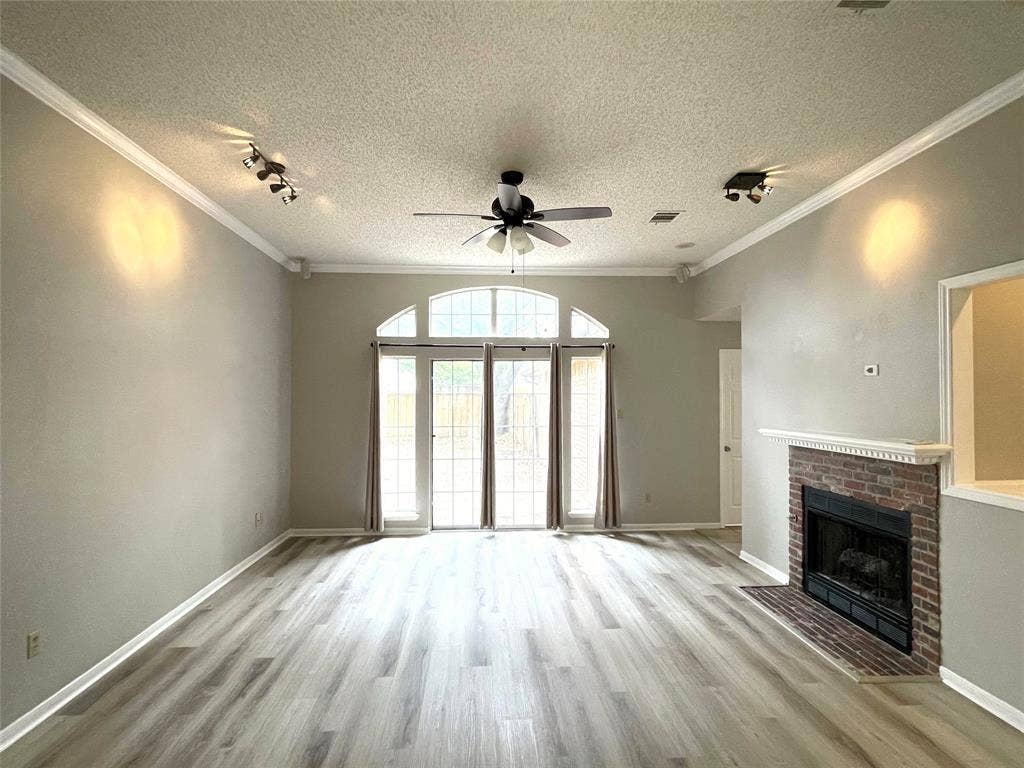 3616 Worthington Way, Plano, TX 75023 3616 Worthington Way, Plano, TX 75023
