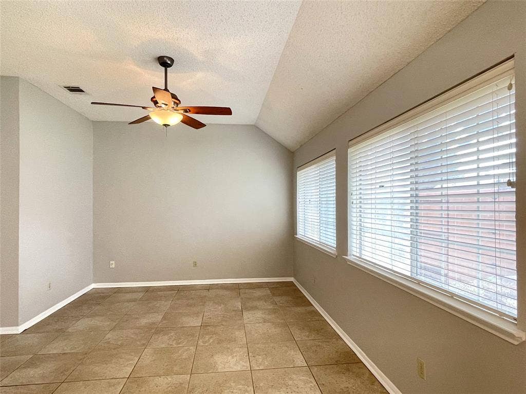 3616 Worthington Way, Plano, TX 75023 3616 Worthington Way, Plano, TX 75023