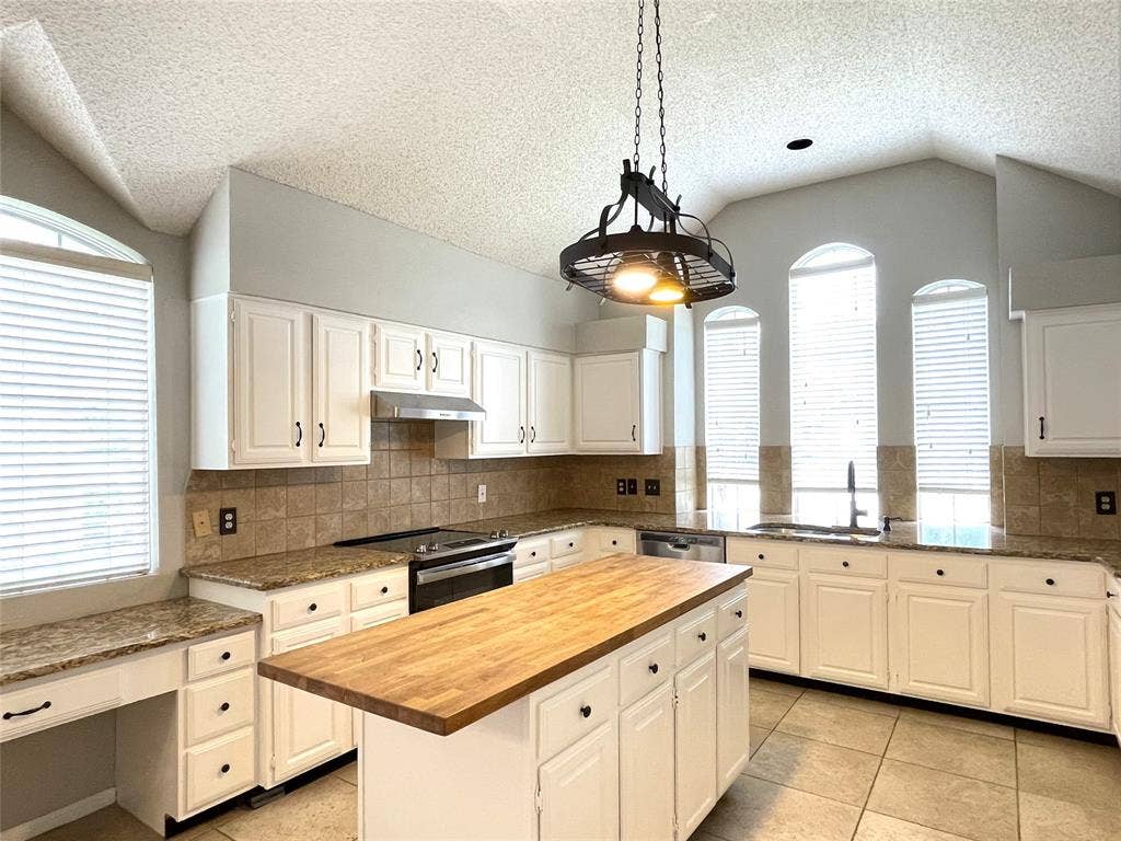 3616 Worthington Way, Plano, TX 75023 3616 Worthington Way, Plano, TX 75023