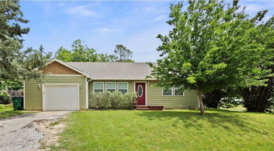 Property photo for 107 S Flower Lane, Chico, TX
