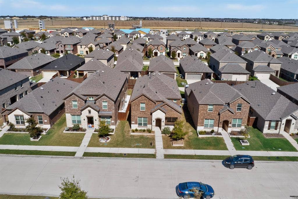 1601 Princeton Drive, Celina, TX 75009 1601 Princeton Drive, Celina, TX 75009