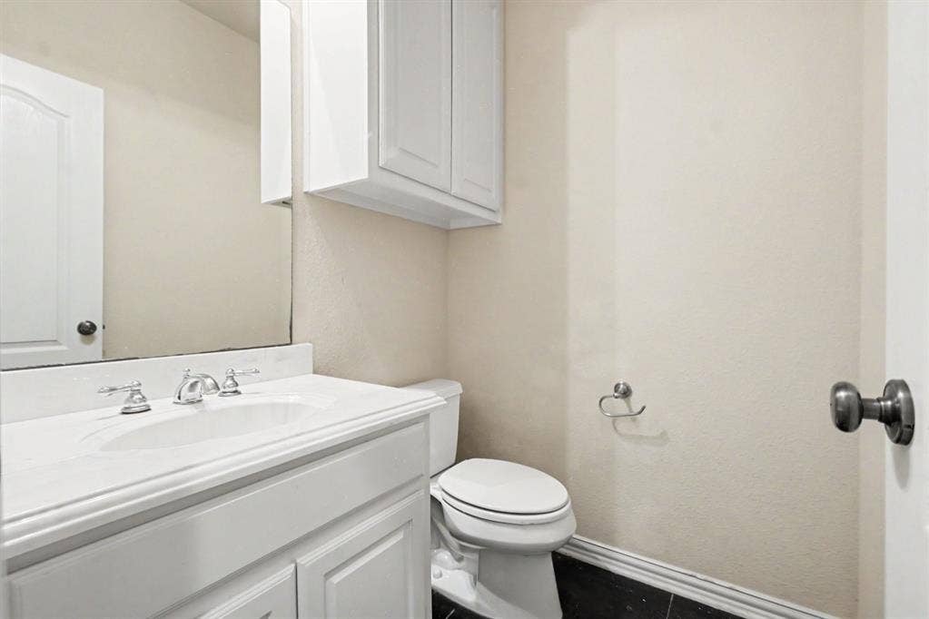 5840 Deerfield Lane, Midlothian, TX 76065