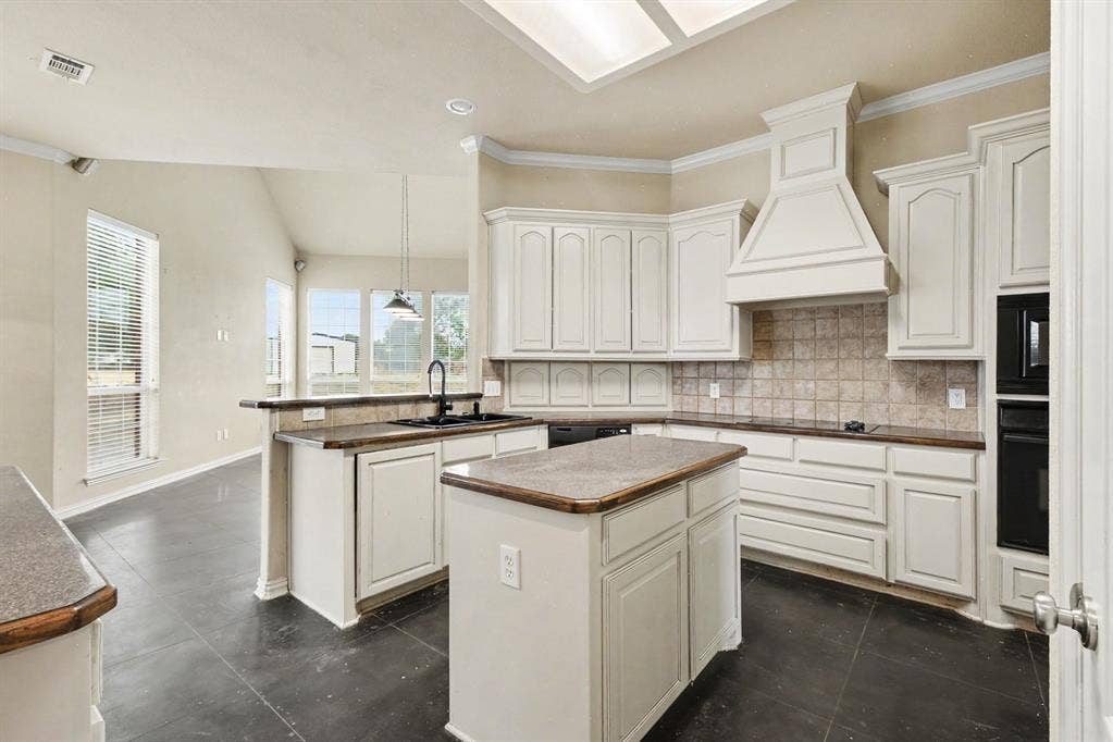 5840 Deerfield Lane, Midlothian, TX 76065