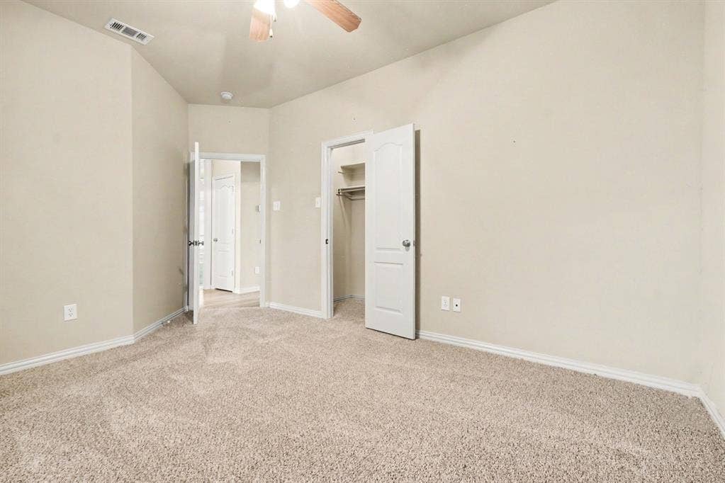 5840 Deerfield Lane, Midlothian, TX 76065