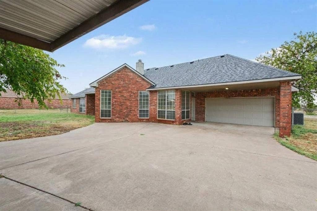 5840 Deerfield Lane, Midlothian, TX 76065