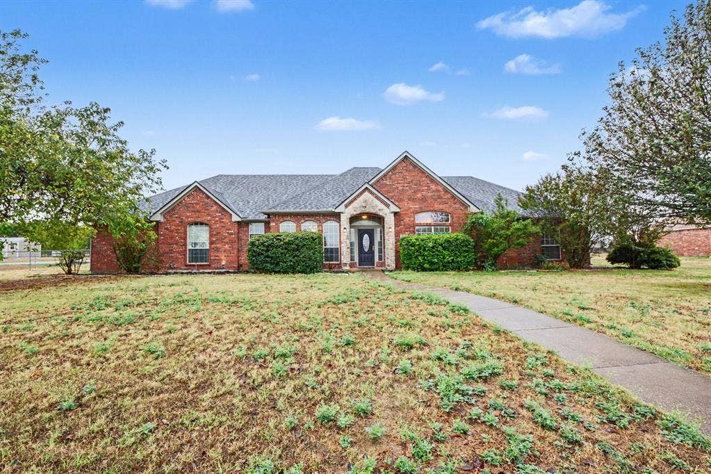 5840 Deerfield Lane, Midlothian, TX 76065