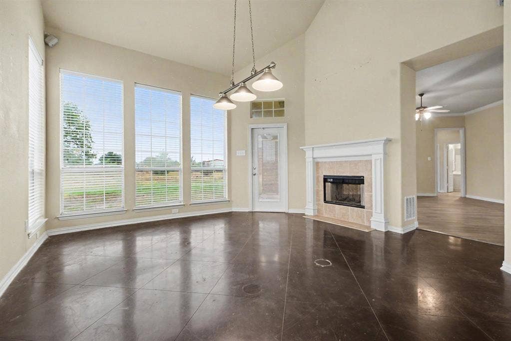 5840 Deerfield Lane, Midlothian, TX 76065