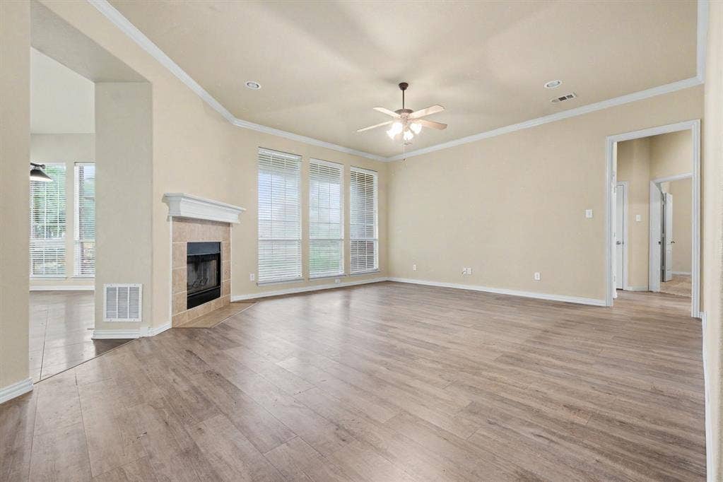5840 Deerfield Lane, Midlothian, TX 76065