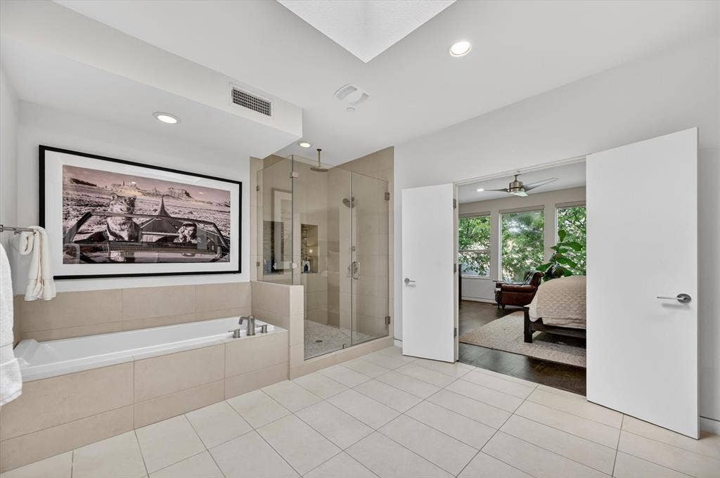 4230 Travis Street, #4, Dallas, TX 75205 4230 Travis Street, #4, Dallas, TX 75205