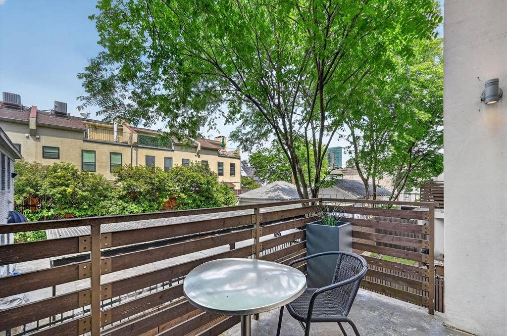4230 Travis Street, #4, Dallas, TX 75205 4230 Travis Street, #4, Dallas, TX 75205