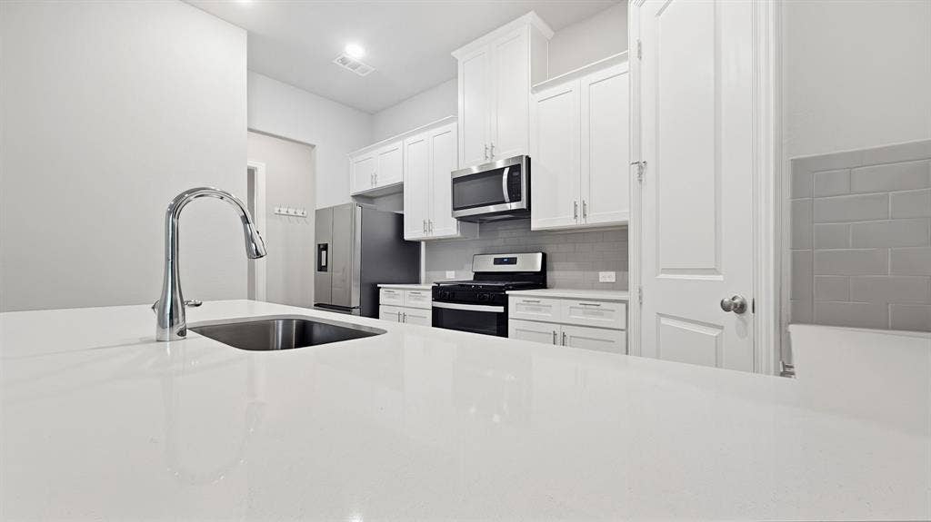 6247 Rilla Street, Frisco, TX 75035 6247 Rilla Street, Frisco, TX 75035