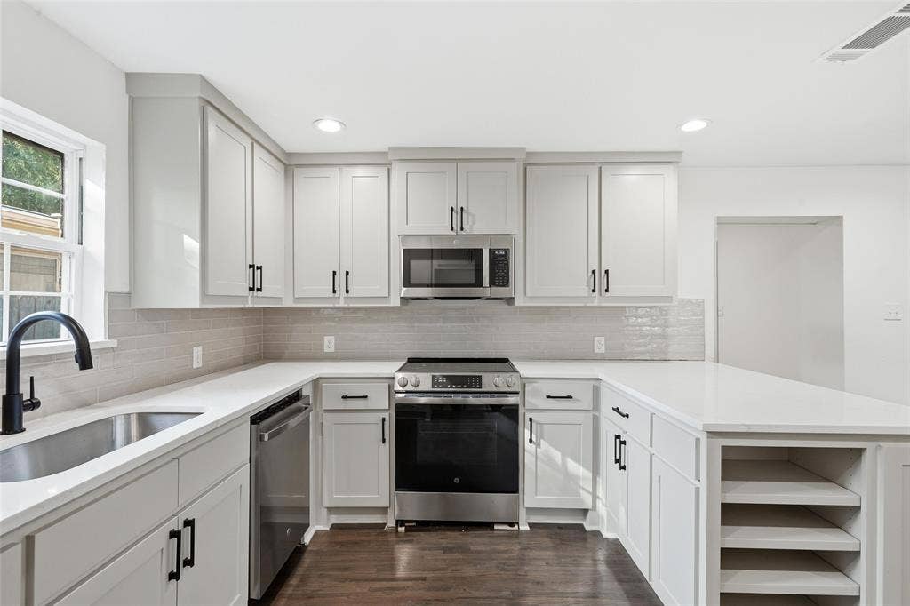 5432 Volder Drive, Fort Worth, TX 76114