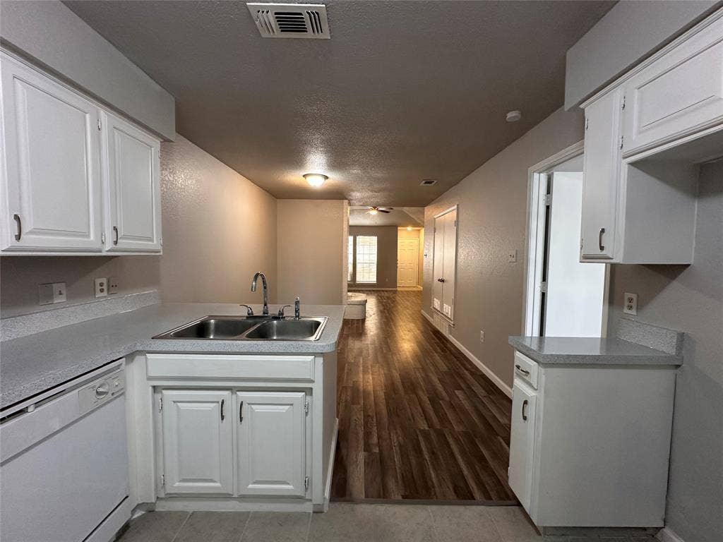 6317 Shasta Trail, Fort Worth, TX 76133 6317 Shasta Trail, Fort Worth, TX 76133
