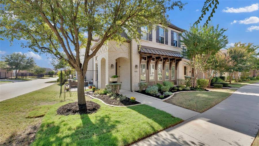 Property photo for 5925 Mayhew Court, McKinney, TX