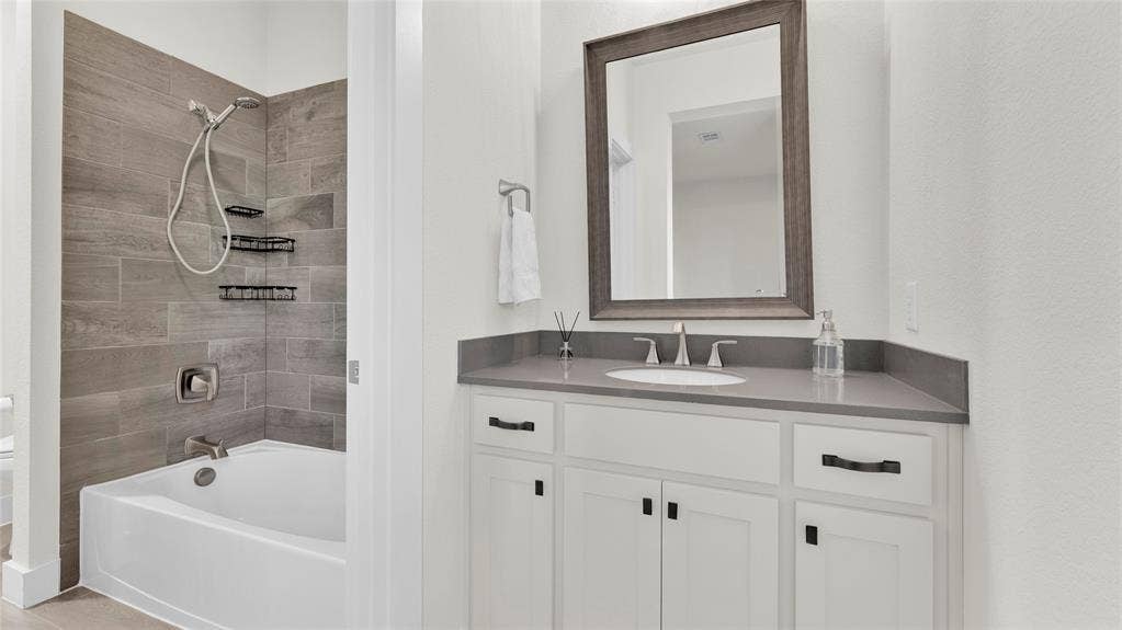 5925 Mayhew Court, McKinney, TX 75070 5925 Mayhew Court, McKinney, TX 75070